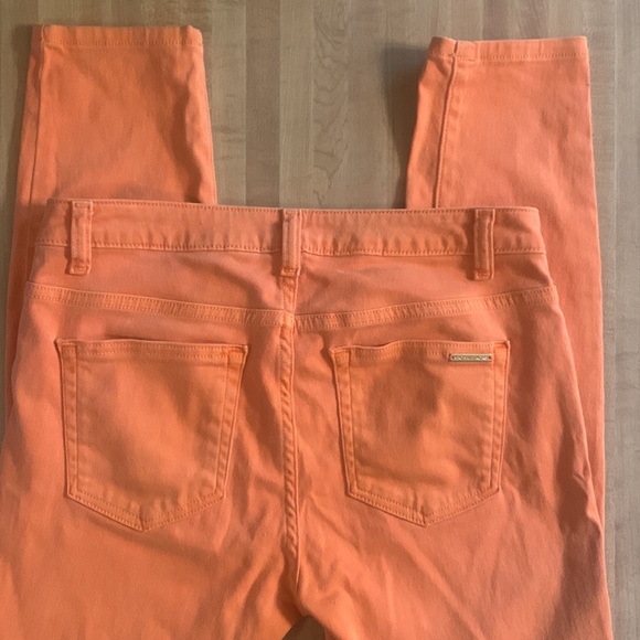 EUC Michael Kors Size 4 Coral Colored Pants - Picture 4 of 6